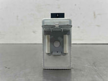 Load image into Gallery viewer, SUSPENSION CONTROL MODULE COMPUTER Hyundai Accent 15 16 17 - NW569550
