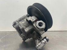 Load image into Gallery viewer, POWER STEERING PUMP E350 E550 CL550 CL600 CL63 CL65 CLS550 07-12 - NW540288
