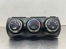 Load image into Gallery viewer, AC HEATER TEMP CONTROL Honda CRV 2002 02 2003 03 04 05 06 - NW569487
