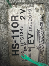 Load image into Gallery viewer, AC COMPRESSOR Honda CRV 2002 02 2003 03 2004 04 2005 05 2006 06 - NW569455
