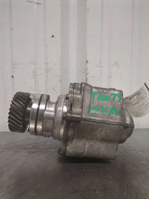 Load image into Gallery viewer, TRANSFER CASE Element Cr V 2002 02 2003 03 2004 04 Auto - NW569769
