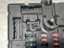 Load image into Gallery viewer, FUSE BOX Clubman Cooper Countryman Paceman 11 12 13 14 15 16 - NW29976
