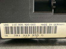 Load image into Gallery viewer, SPEEDOMETER CLUSTER Passat 1999 99 Auto - NW162192
