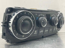 Load image into Gallery viewer, TEMPERATURE CONTROLS Mercedes-Benz C230 C280 C350 C55 2006 06 - NW545249
