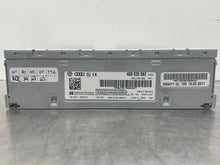 Load image into Gallery viewer, RADIO RECEIVER A4 A6 S4 S6 Touareg 10 11 12 13 14 15 16 17 - NW546841
