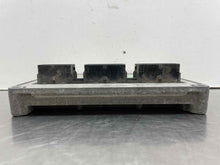 Load image into Gallery viewer, ECU ECM Computer Lincoln Navigator 2003 - NW547353
