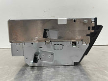 Load image into Gallery viewer, Radio Mercedes-Benz SL500 2010 - NW548171
