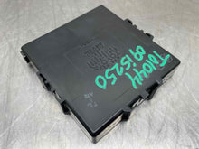 Load image into Gallery viewer, BODY CONTROL MODULE BCM COMPUTER IS F IS250 IS350 2006-2010 - NW548281
