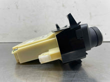 Load image into Gallery viewer, Temperature Controls Acura RDX 2017 - NW569949
