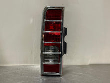 Load image into Gallery viewer, TAIL LIGHT LAMP ASSEMBLY Hummer H3 06 07 08 09 10 Left - NW557584

