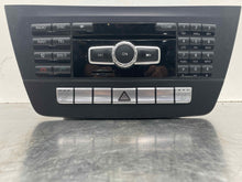 Load image into Gallery viewer, RADIO Mercedes-Benz C250 C300 C350 C63 2013 13 - NW551922
