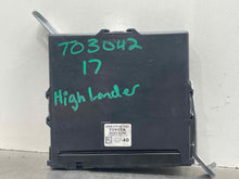 Load image into Gallery viewer, ECU ECM Computer  HIGHLANDER 2017 - NW556514
