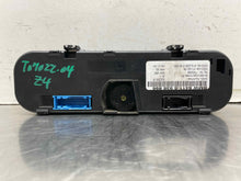 Load image into Gallery viewer, TEMPERATURE CONTROLS BMW Z4 2003 03 2004 04 2005 05 - NW556928
