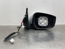 Load image into Gallery viewer, SIDE VIEW DOOR MIRROR 2018 18 2019 19 2020 20 Right - NW570469
