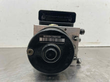 Load image into Gallery viewer, ABS PUMP BMW 320I 325I 330I 2002 03 04 05 06 - NW550699
