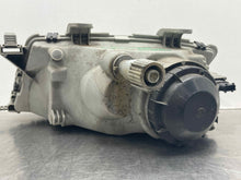 Load image into Gallery viewer, HEADLIGHT LAMP ASSEMBLY Saab 9-3 99 00 01 02 03 Right - NW555223
