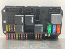 Load image into Gallery viewer, BODY CONTROL MODULE BCM COMPUTER Vanden Pl XJ XJL XJR 10-12 - NW556304
