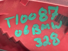 Load image into Gallery viewer, OUTER TAIL LIGHT LAMP 323i 325ci 325i 328i 330ci 330i 06-08 Left - NW571150
