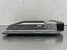 Load image into Gallery viewer, ECU ECM COMPUTER BMW 323i 328i 2007 07 - NW571086
