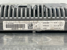 Load image into Gallery viewer, INFO-GPS SCREEN C250 C300 C350 C63 Gl350 Gl450 Gl550 GL63 AMG 12-16 - NW558452
