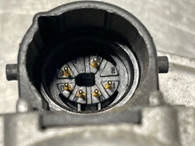 Load image into Gallery viewer, THROTTLE BODY MERCEDES C-CLASS SLK 97 98 99 - NW178315
