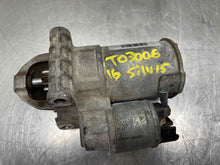 Load image into Gallery viewer, [INVENTORYCAR_YEAR_MAKE_MODEL] STARTER MOTOR - NW559442

