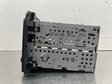 Load image into Gallery viewer, RADIO Volvo S60 V70 2005 05 2006 06 2007 07 - NW570827

