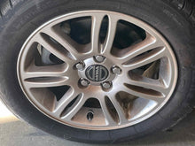 Load image into Gallery viewer, WHEEL Volvo V70 S60 2006 06 2007 07 2008 08 16x7 7 Spoke - NW571063
