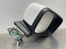 Load image into Gallery viewer, Side View Door Mirror Jeep Renegade 2017 - NW556429
