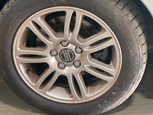 Load image into Gallery viewer, WHEEL Volvo V70 S60 2006 06 2007 07 2008 08 16x7 7 Spoke - NW571155
