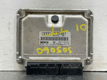 Load image into Gallery viewer, ECU ECM COMPUTER Audi TT 2001 01 - NW562369
