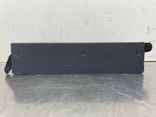 Load image into Gallery viewer, CD Changer Saab 900 1994 94 1995 95 1996 96 1997 97 1998 98 - NW563519
