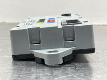 Load image into Gallery viewer, Fuse Box  DISCOVERY SPORT 2019 - NW567690
