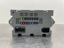 Load image into Gallery viewer, Fuse Box  DISCOVERY SPORT 2019 - NW567690
