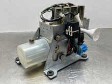 Load image into Gallery viewer, Convertible Top Motor  MERCEDES CLK 2001 - NW571644
