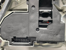 Load image into Gallery viewer, OUTER TAIL LIGHT LAMP CLK320 CLK430 CLK500 CLK55 1998-2003 Left - NW572127
