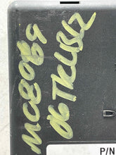 Load image into Gallery viewer, BODY CONTROL MODULE BCM COMPUTER Rainier Trailblazer 05-09 - NW568992
