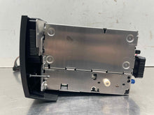 Load image into Gallery viewer, Radio BMW 323i 325i 330i 2006 06 AM FM CD Nav Player - NW571851
