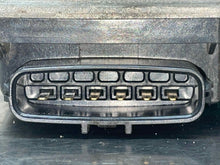 Load image into Gallery viewer, THROTTLE BODY Altima Rogue 2013 13 2014 14 2015 15 2016 16 - NW572122
