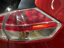 Load image into Gallery viewer, OUTER TAIL LIGHT LAMP Nissan Rogue 2014 14 2015 15 2016 16 Right - NW571873
