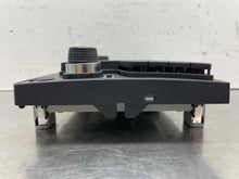 Load image into Gallery viewer, INFO-GPS SCREEN Volkswagen Golf Golf GTI 2016 16 2017 17 - NW572350
