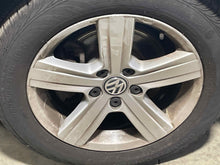 Load image into Gallery viewer, Wheel Rim Volkswagen Golf 2017 - NW572640
