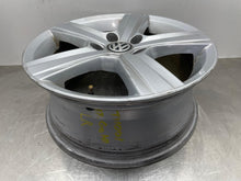 Load image into Gallery viewer, Wheel Rim Volkswagen Golf 2017 - NW572402

