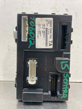 Load image into Gallery viewer, BODY CONTROL MODULE BCM COMPUTER Sentra 14 15 16 17 18 19 - NW572801
