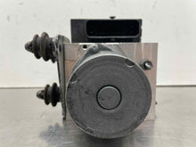 Load image into Gallery viewer, ABS ANTI-LOCK BRAKE PUMP Audi Q5 SQ5 13 14 15 16 - NW573338
