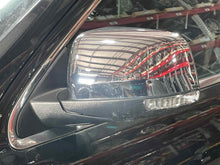 Load image into Gallery viewer, Side View Door Mirror  GRAND CHEROKEE 2015 - NW573351
