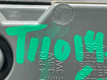 Load image into Gallery viewer, TAIL LIGHT LAMP ASSEMBLY Grand Cherokee 15 16 17 18 19 20 Right - NW573326
