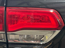 Load image into Gallery viewer, Tail Lamp Light  GRAND CHEROKEE 2015 - NW573327
