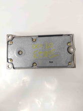 Load image into Gallery viewer, Air bag computer V70 S60 S80 2003 03 2004 04 - NW39159
