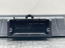Load image into Gallery viewer, Inverter Cadillac XT5 2021 - NW578446
